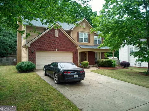 370 Beckenham Walk Dr, Dacula, GA 30019
