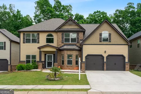1752 Misselthrush Ln, Mcdonough, GA 30253