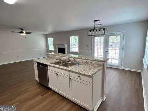 122 Dora St, Lagrange, GA 30241 photo 5