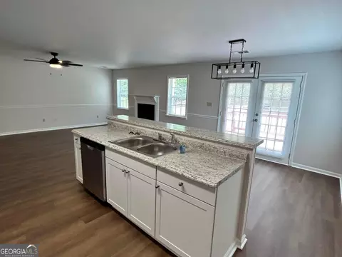 122 Dora St, Lagrange, GA 30241 photo 7