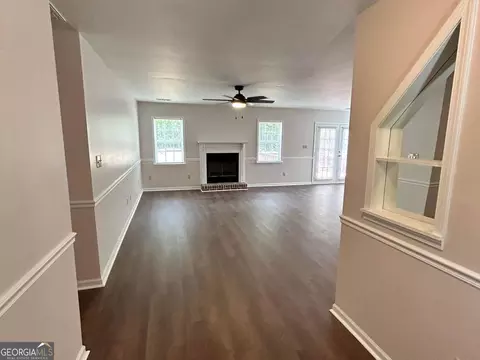 122 Dora St, Lagrange, GA 30241 photo 2
