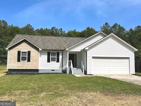 122 Dora St, Lagrange, GA 30241