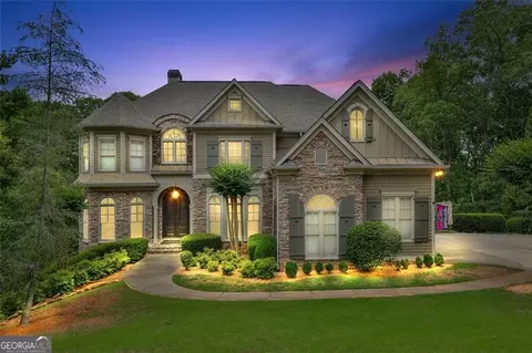 8069 Kenstone Ct, Atlanta, GA 30350