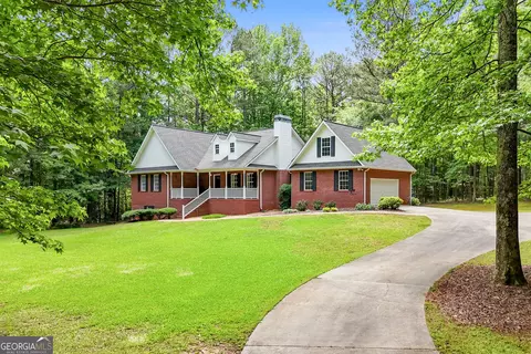 758 Hemphill Rd, Stockbridge, GA 30281