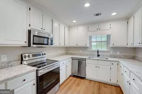 280 Laurel Way, Covington, GA 30016 photo 12