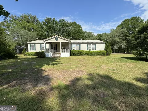65 Poplar Springs Ch Rd, Eastman, GA 31023