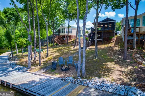 90 Bradley Dr, Wedowee, AL 36278