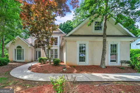 709 Deerwood Dr, Stockbridge, GA 30281
