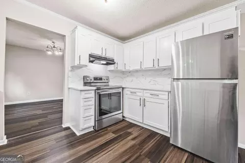584 S Rays Rd, Stone Mountain, GA 30083 photo 8