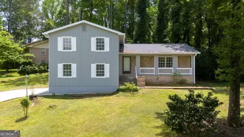 584 S Rays Rd, Stone Mountain, GA 30083