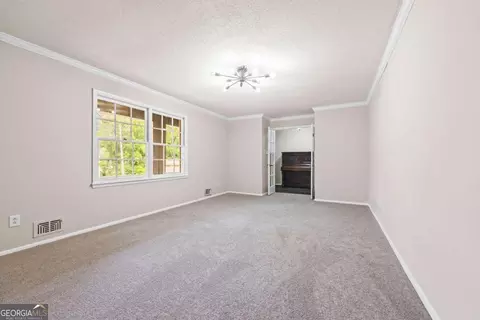 584 S Rays Rd, Stone Mountain, GA 30083 photo 6