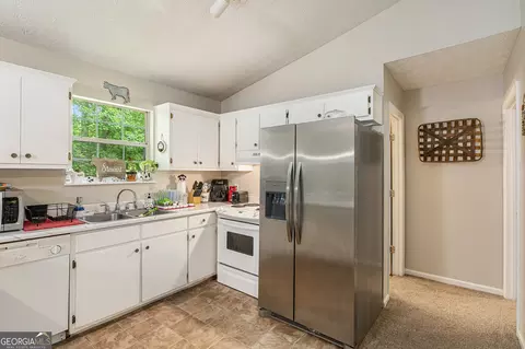 104 Teaver Ct, Lagrange, GA 30240 photo 8