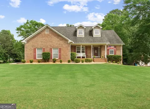 175 Chardonnay Oaks Dr, Mcdonough, GA 30252