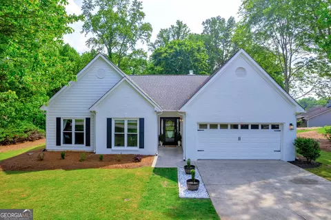 1525 Keystone Dr, Suwanee, GA 30024