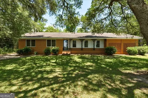 491 Airport Rd, Dublin, GA 31021