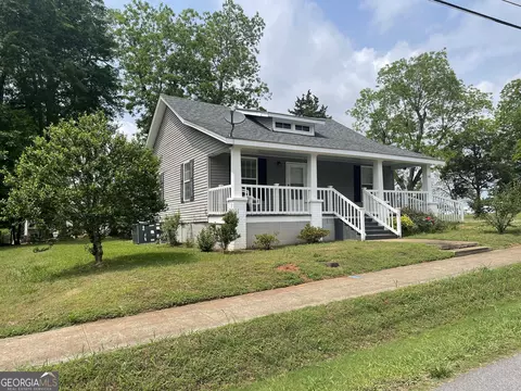 116 Oak St, Commerce, GA 30529