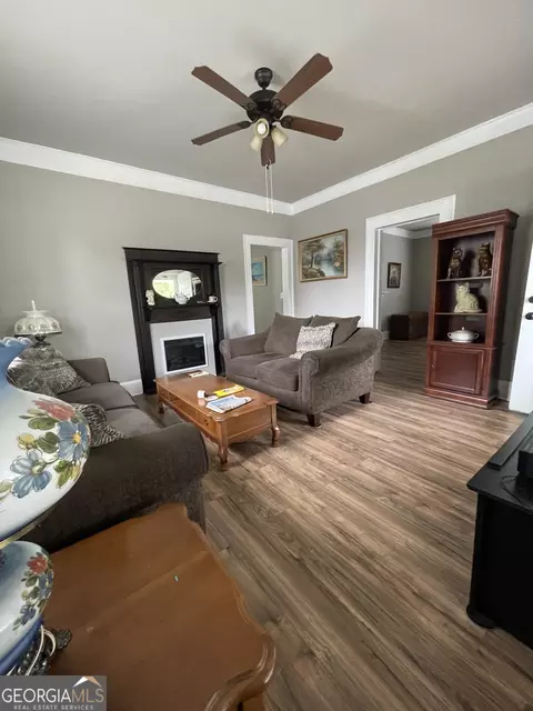 116 Oak St, Commerce, GA 30529 photo 7