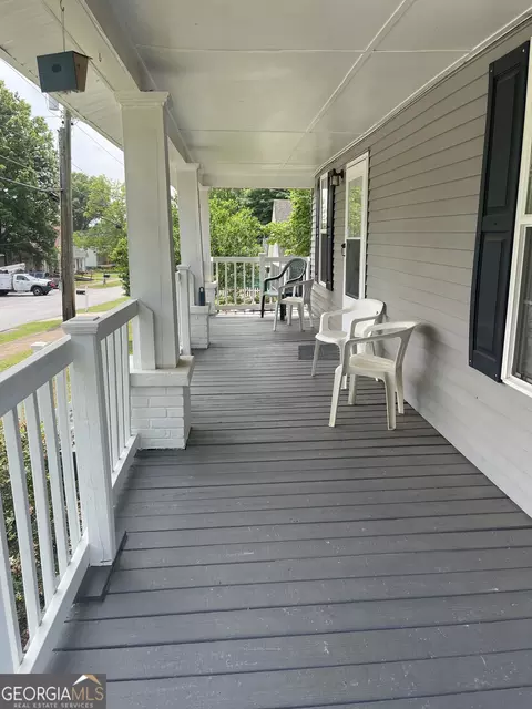 116 Oak St, Commerce, GA 30529 photo 4
