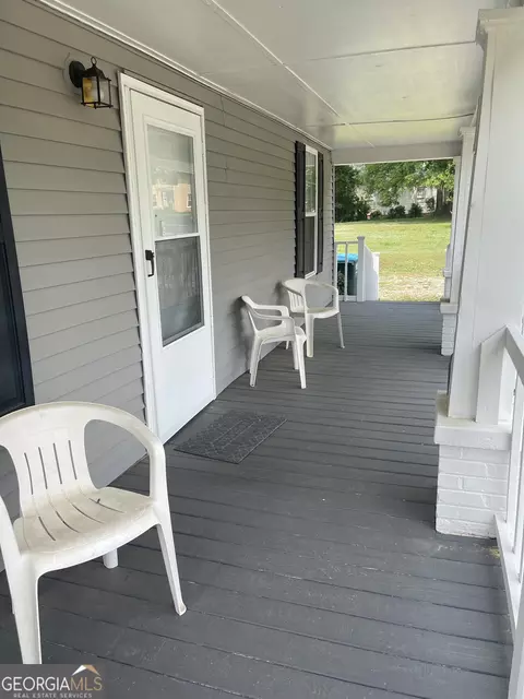 116 Oak St, Commerce, GA 30529 photo 5
