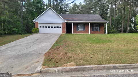 8382 Falling Rocks Way, Lithonia, GA 30058