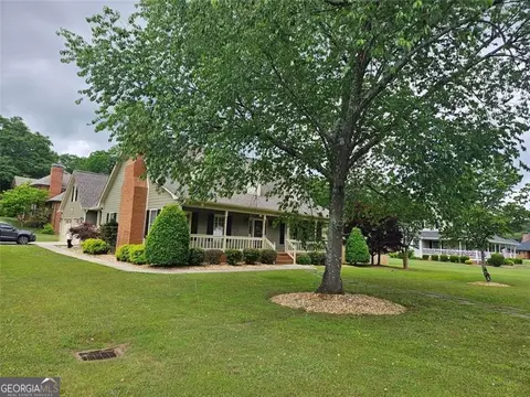 307 Briar Patch Ln, Cartersville, GA 30120