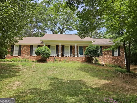 7988 Autumn Forest Dr, Jonesboro, GA 30236