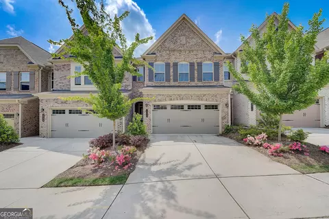 1225 Lanier Meadow Dr, Buford, GA 30518