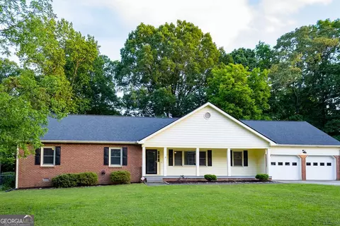 1706 Ramblewood Way, Snellville, GA 30078