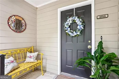 4015 Lake Pointe Cir, Roswell, GA 30075