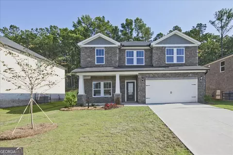 7761 Richmond Trl, Fairburn, GA 30213