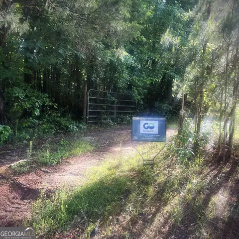 3320 Streetman Way, Villa Rica, GA 30180