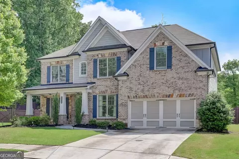 5233 Park Vale Dr, Sugar Hill, GA 30518