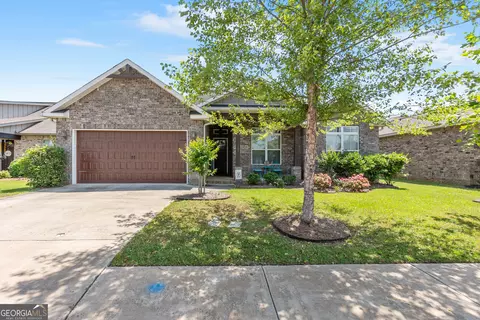 107 Barnyard Way, Perry, GA 31069 photo 2