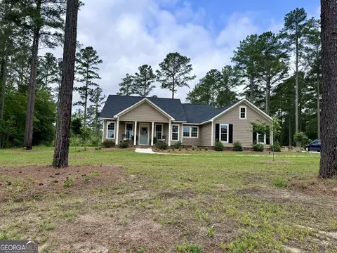 100 Spearhead Ln, Vienna, GA 31092
