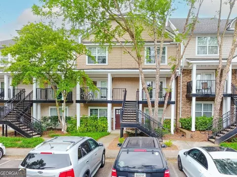 1035 Barnett Shoals Rd #523, Athens, GA 30605