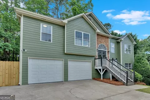 70 Oak Crest Ln, Dallas, GA 30132
