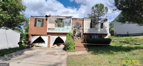 6406 Castle Court Way, Lithonia, GA 30058