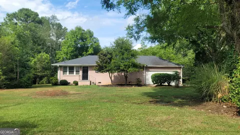 5354 Stagecoach Rd, Ellenwood, GA 30294