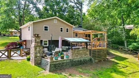 214 Brenda Ln, Dallas, GA 30157
