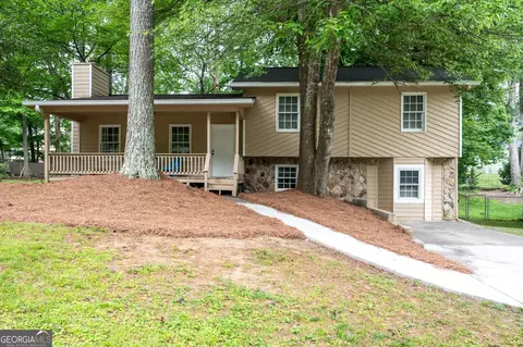 6080 Sumit Wood Dr NW, Kennesaw, GA 30152