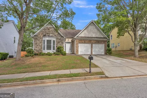 16 Aberdeen Ct, Newnan, GA 30263
