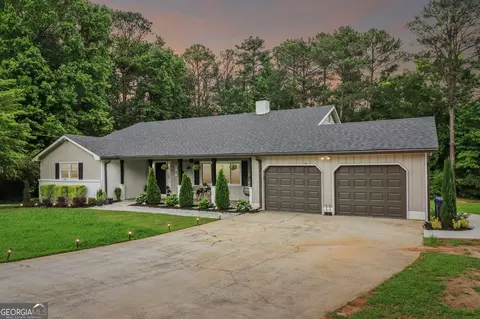 2654 Amberly Way, Snellville, GA 30078