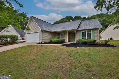 1502 Laurel Pointe Cv, Lawrenceville, GA 30043