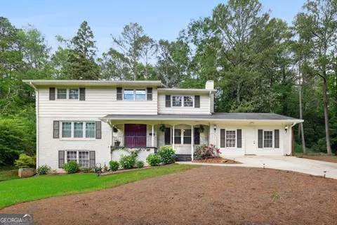 4250 Durham Cir, Stone Mountain, GA 30083
