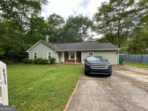 8923 Parkaire Dr, Jonesboro, GA 30238