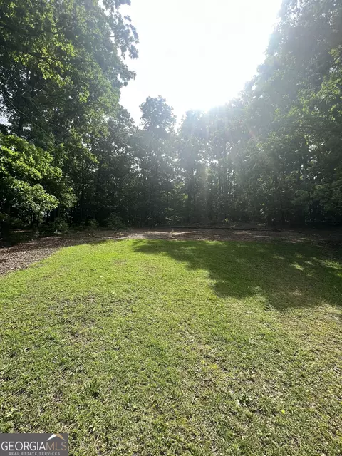 1025 Micliff Dr, Elberton, GA 30635