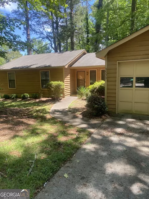3533 Weathered Wood Dr, Ellenwood, GA 30294