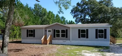 126 George Bell Ct, Folkston, GA 31537