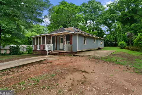 121 Cedar St, Lagrange, GA 30241 photo 3