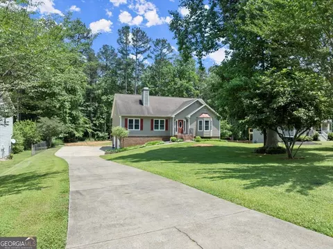 3924 Marguerite Dr NW, Acworth, GA 30101